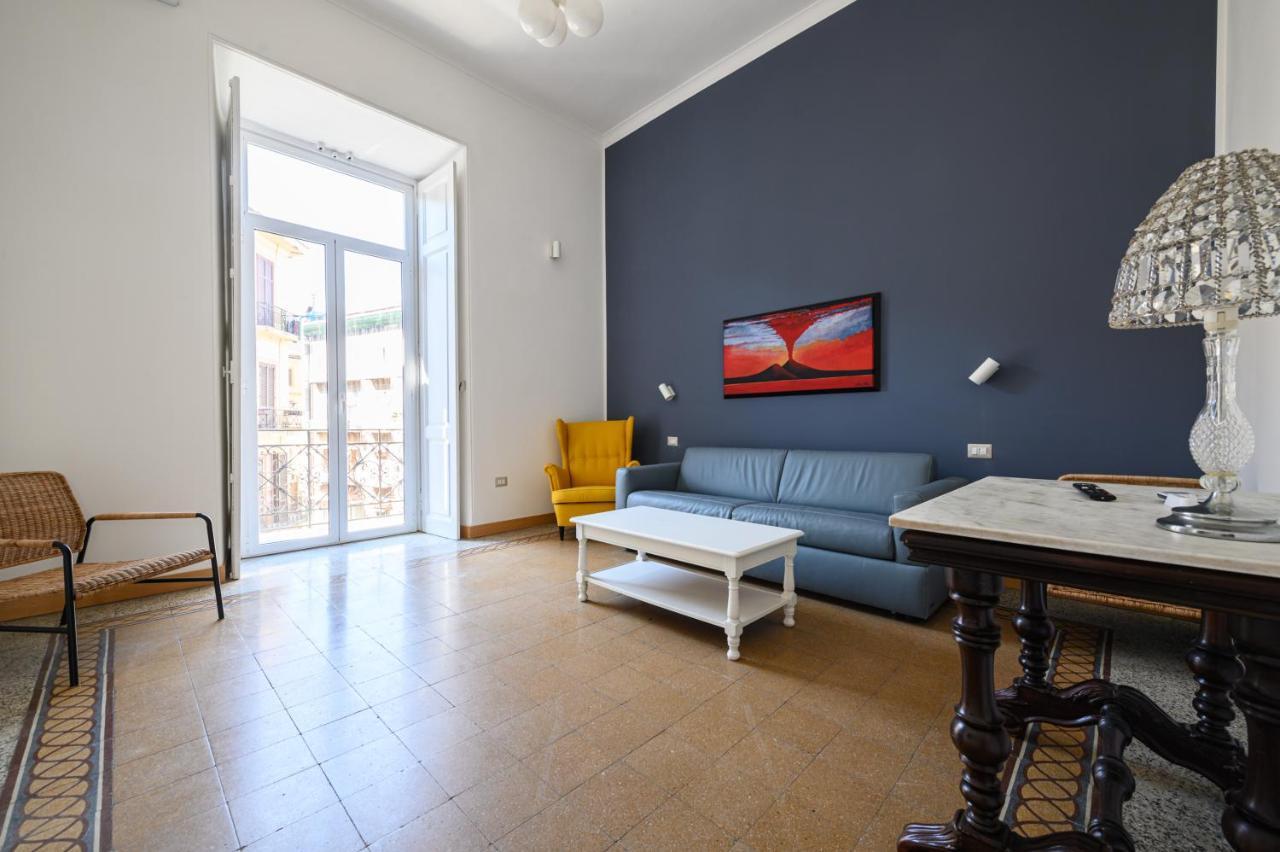 Appartement Via Cairoli 60 *